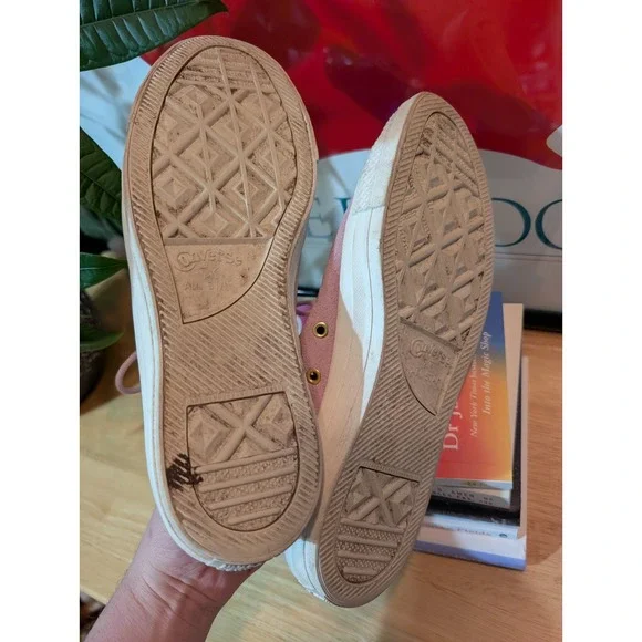 Converse CT All Star Frilly Thrills Low Pink Foam Suede Sneakers Size 10 - Picture 9 of 10